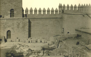 1916